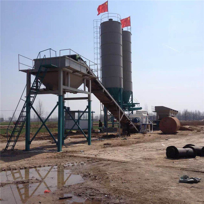 1551945769384618.jpg 二灰穩(wěn)定碎石4.jpg